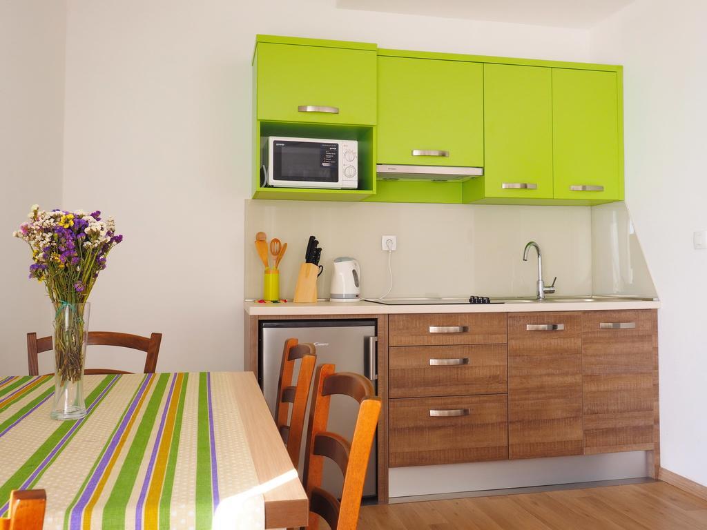 Apartments Omanovic Čižići Zimmer foto